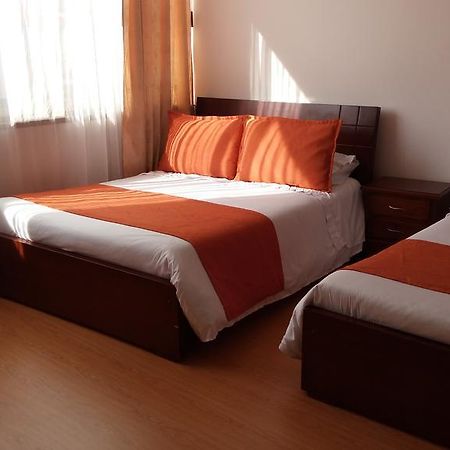 בוגוטה Hotel Pasajero Suites, Corferias מראה חיצוני תמונה