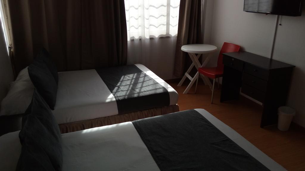 בוגוטה Hotel Pasajero Suites, Corferias מראה חיצוני תמונה