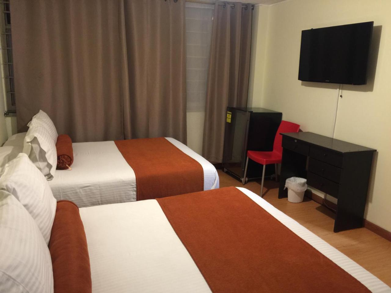 בוגוטה Hotel Pasajero Suites, Corferias מראה חיצוני תמונה